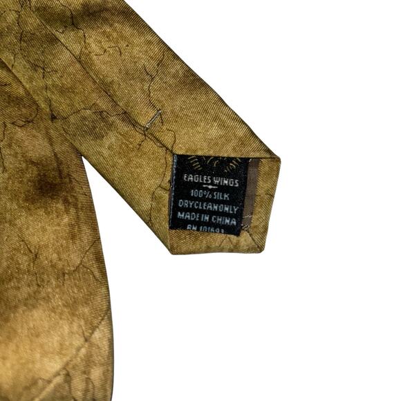 Eagles Wings MLB Red Sox Tie Officially Licensed Baseball Nostalgia 100% Silk - Picture 4 of 9